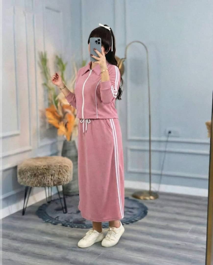 طقم تنورة بيجننن 😍
