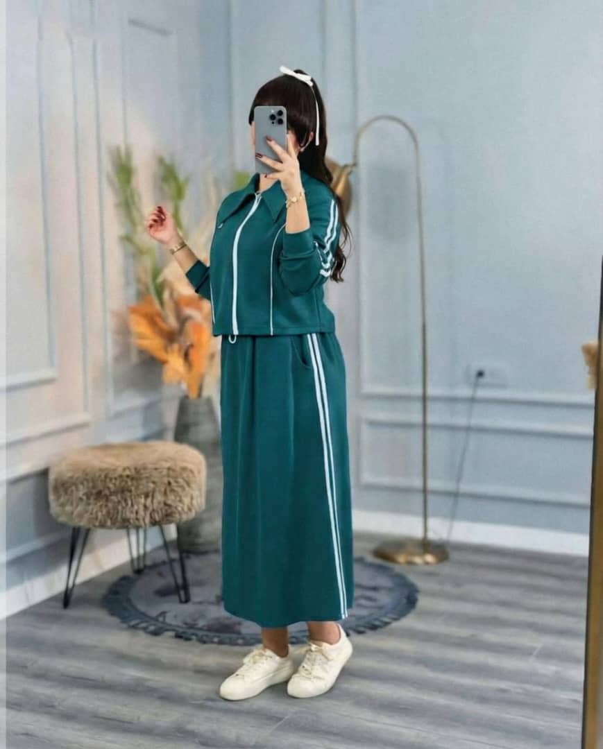 طقم تنورة بيجننن 😍